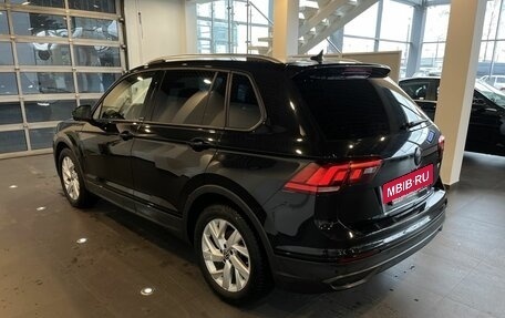 Volkswagen Tiguan II, 2022 год, 2 540 000 рублей, 5 фотография