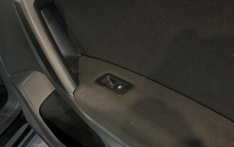 Volkswagen Tiguan II, 2022 год, 2 540 000 рублей, 27 фотография