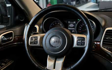 Jeep Grand Cherokee, 2012 год, 1 850 000 рублей, 13 фотография