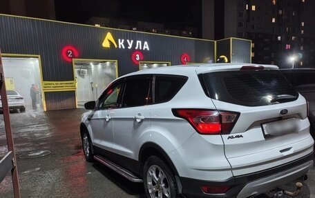 Ford Kuga III, 2018 год, 1 700 000 рублей, 3 фотография