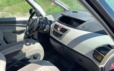 Citroen C4 Picasso II рестайлинг, 2008 год, 430 000 рублей, 10 фотография