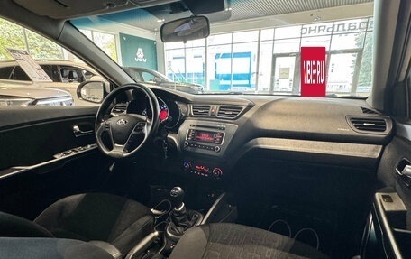 KIA Rio III рестайлинг, 2015 год, 1 099 000 рублей, 15 фотография