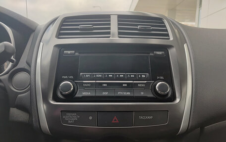 Mitsubishi ASX I рестайлинг, 2013 год, 1 390 000 рублей, 18 фотография