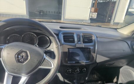 Renault Sandero II рестайлинг, 2021 год, 1 400 000 рублей, 1 фотография