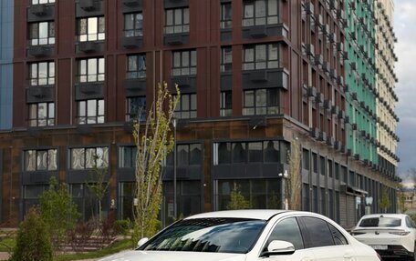 Mercedes-Benz E-Класс, 2020 год, 3 800 000 рублей, 2 фотография