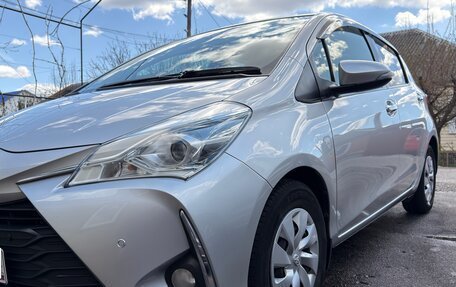 Toyota Vitz, 2019 год, 1 050 000 рублей, 4 фотография