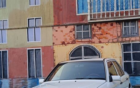 Mercedes-Benz E-Класс, 1993 год, 650 000 рублей, 6 фотография