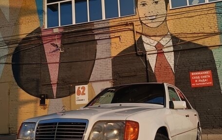 Mercedes-Benz E-Класс, 1993 год, 650 000 рублей, 8 фотография