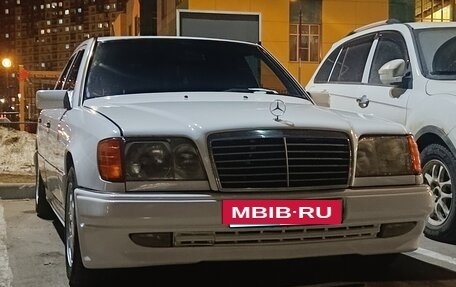 Mercedes-Benz E-Класс, 1993 год, 650 000 рублей, 12 фотография
