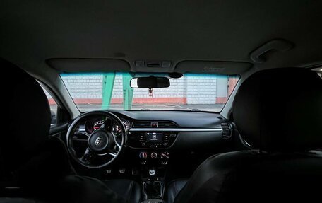 KIA Rio IV, 2017 год, 720 000 рублей, 10 фотография