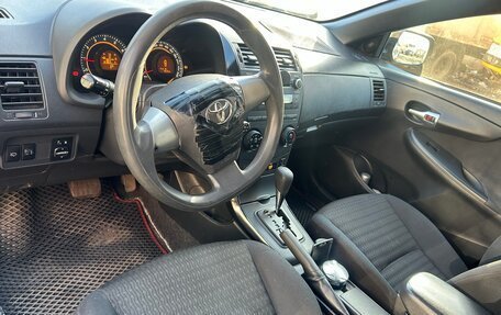 Toyota Corolla, 2010 год, 700 000 рублей, 10 фотография