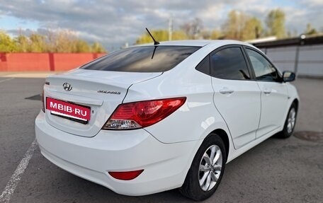 Hyundai Solaris II рестайлинг, 2011 год, 985 000 рублей, 5 фотография