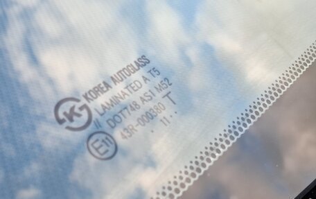 Hyundai Solaris II рестайлинг, 2011 год, 985 000 рублей, 19 фотография