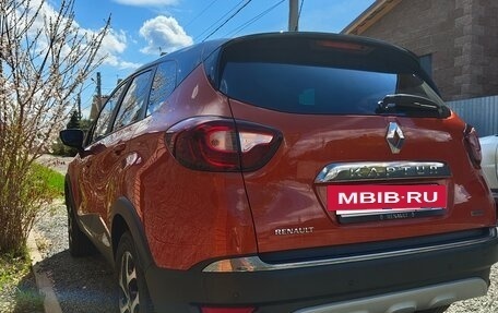 Renault Kaptur I рестайлинг, 2018 год, 1 650 000 рублей, 5 фотография