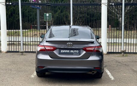 Toyota Camry, 2022 год, 3 259 000 рублей, 5 фотография
