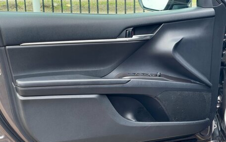 Toyota Camry, 2022 год, 3 259 000 рублей, 15 фотография