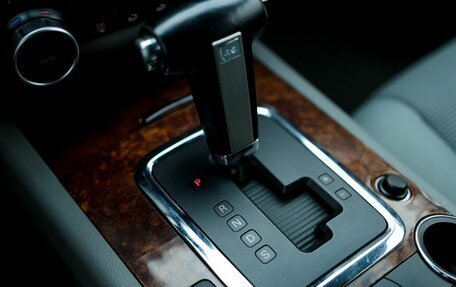 Volkswagen Touareg III, 2007 год, 1 159 000 рублей, 22 фотография