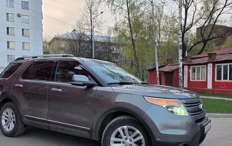Ford Explorer VI, 2012 год, 1 550 000 рублей, 5 фотография