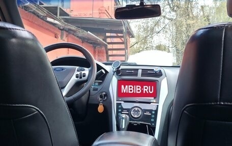 Ford Explorer VI, 2012 год, 1 550 000 рублей, 10 фотография