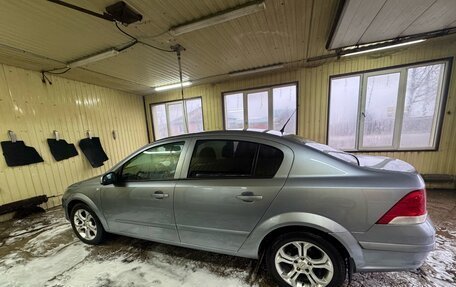 Opel Astra H, 2009 год, 630 000 рублей, 3 фотография