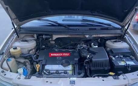 KIA Carnival III, 2005 год, 550 000 рублей, 9 фотография
