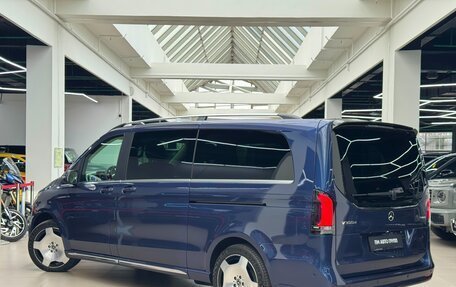 Mercedes-Benz V-Класс, 2026 год, 14 690 000 рублей, 4 фотография