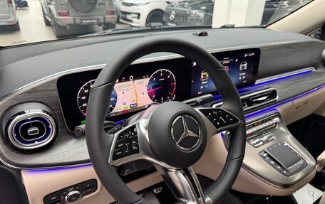 Mercedes-Benz V-Класс, 2026 год, 14 690 000 рублей, 16 фотография