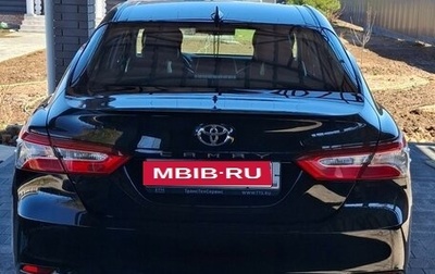 Toyota Camry, 2020 год, 3 000 000 рублей, 1 фотография