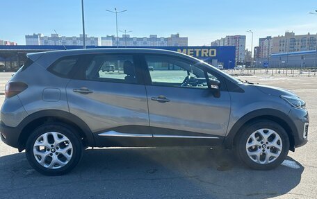 Renault Kaptur I рестайлинг, 2017 год, 1 520 000 рублей, 2 фотография