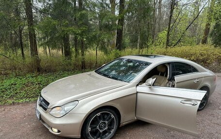 Mercedes-Benz CLS, 2005 год, 780 000 рублей, 3 фотография