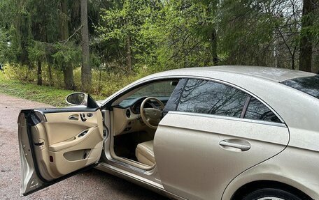 Mercedes-Benz CLS, 2005 год, 780 000 рублей, 4 фотография