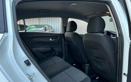 KIA Rio IV, 2019 год, 1 387 900 рублей, 8 фотография