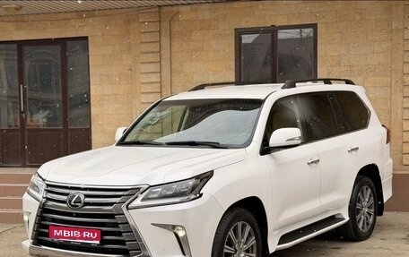 Lexus LX III, 2016 год, 6 450 000 рублей, 1 фотография
