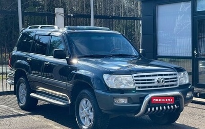 Toyota Land Cruiser 100 рестайлинг 2, 2007 год, 2 799 000 рублей, 1 фотография