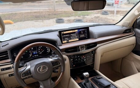 Lexus LX III, 2016 год, 6 450 000 рублей, 11 фотография
