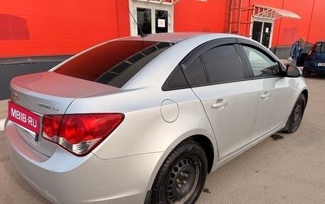 Chevrolet Cruze II, 2011 год, 629 000 рублей, 2 фотография