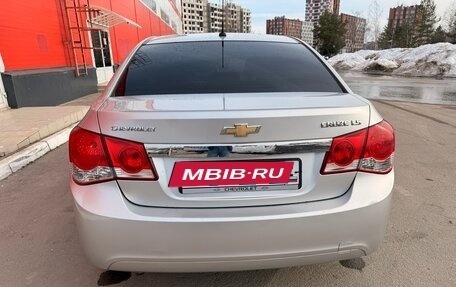 Chevrolet Cruze II, 2011 год, 629 000 рублей, 3 фотография
