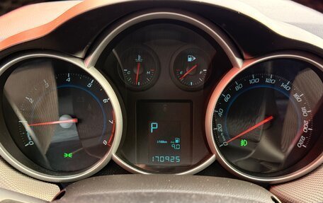 Chevrolet Cruze II, 2011 год, 629 000 рублей, 21 фотография