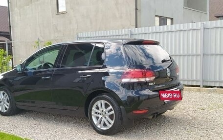 Volkswagen Golf VI, 2011 год, 800 000 рублей, 3 фотография