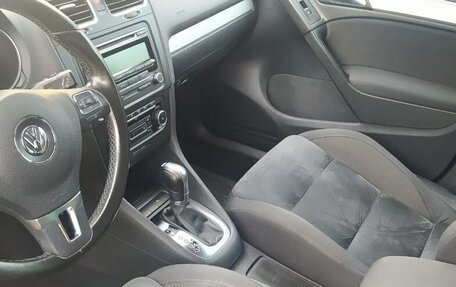 Volkswagen Golf VI, 2011 год, 800 000 рублей, 6 фотография