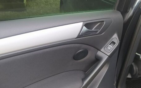 Volkswagen Golf VI, 2011 год, 800 000 рублей, 10 фотография