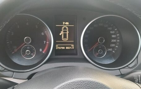 Volkswagen Golf VI, 2011 год, 800 000 рублей, 11 фотография