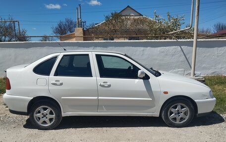Volkswagen Polo III рестайлинг, 1997 год, 237 000 рублей, 4 фотография