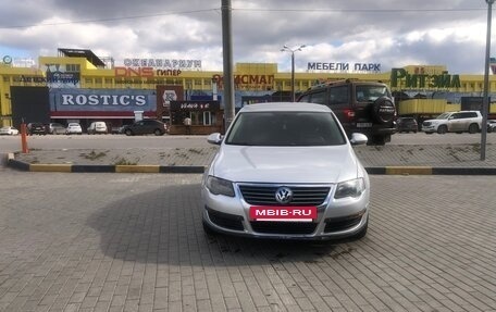 Volkswagen Passat B6, 2006 год, 560 000 рублей, 10 фотография