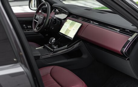 Land Rover Range Rover Sport, 2026 год, 18 200 000 рублей, 33 фотография