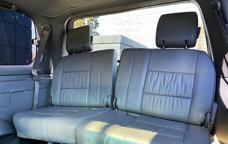 Toyota Land Cruiser 100 рестайлинг 2, 2007 год, 2 799 000 рублей, 23 фотография