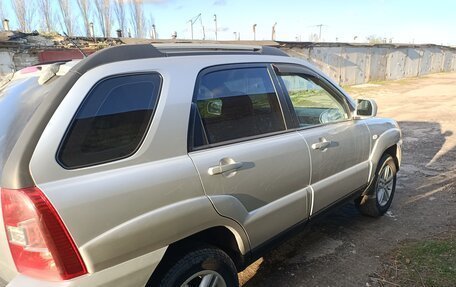 KIA Sportage II, 2008 год, 850 000 рублей, 4 фотография