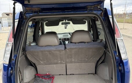 Nissan Cube II, 2000 год, 300 000 рублей, 12 фотография