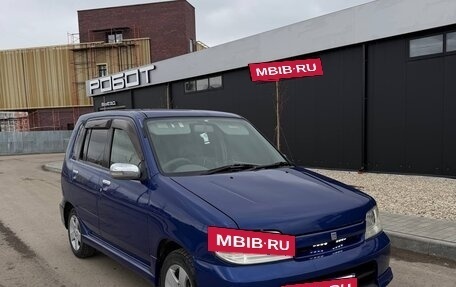 Nissan Cube II, 2000 год, 300 000 рублей, 3 фотография