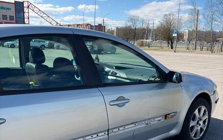 Renault Laguna II, 2001 год, 220 000 рублей, 6 фотография